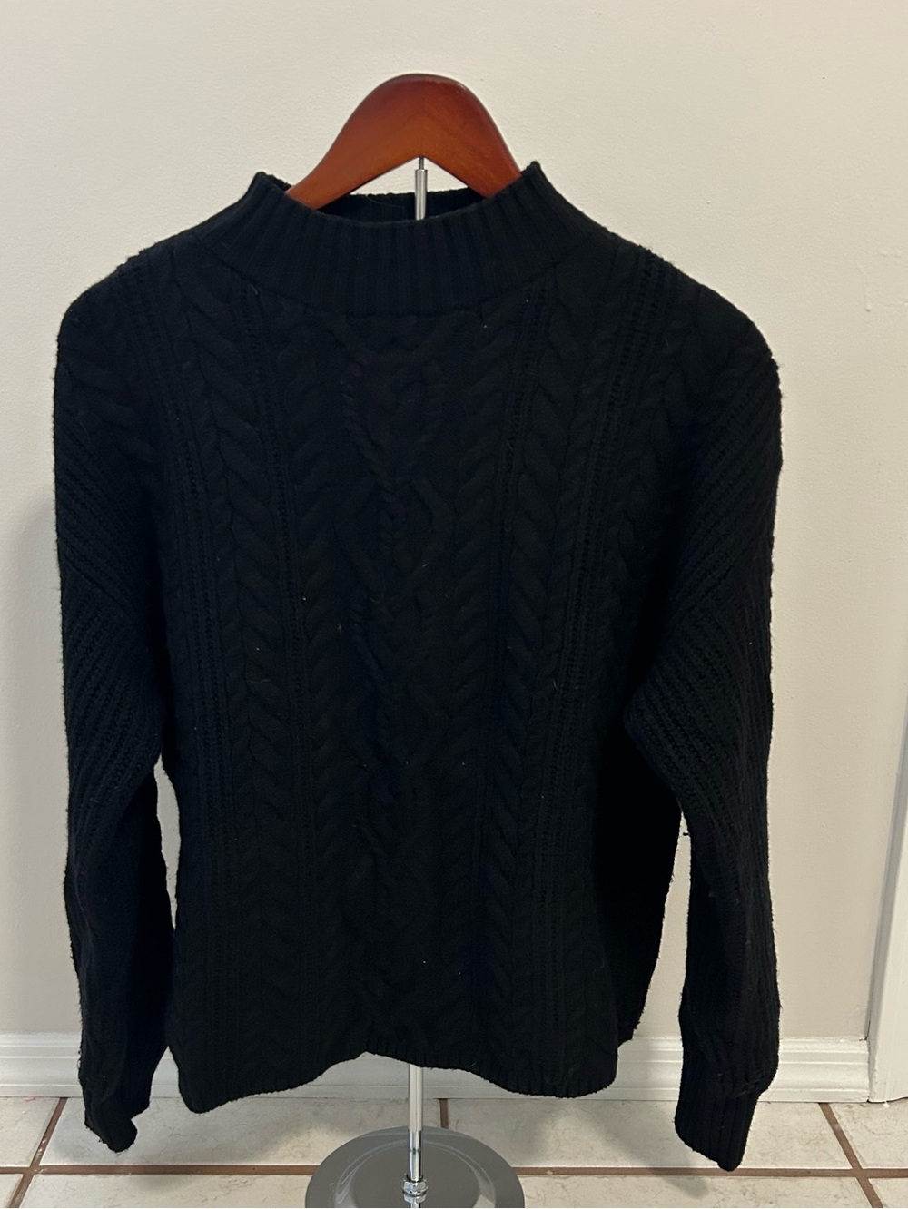 Old Navy Black Textured Mock Neck Sweater